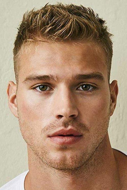 Portrait of actor Matthew Noszka