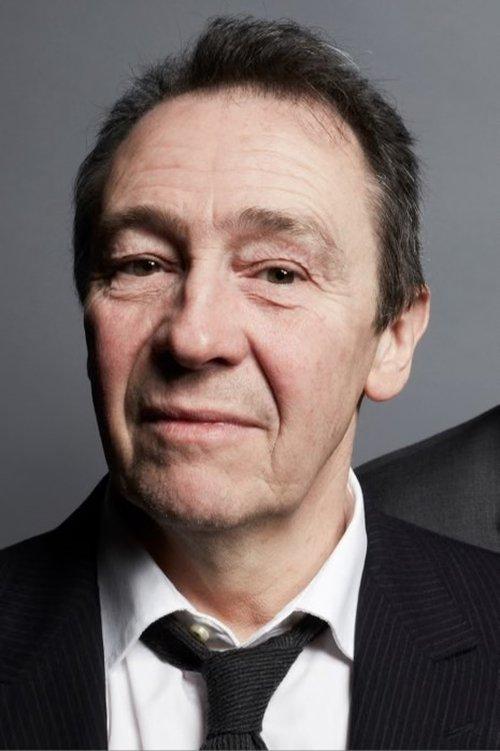 Portrait of actor Paul Whitehouse