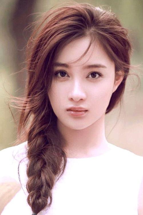 Portrait of actor Sun Jia Lu