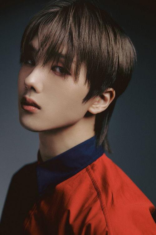 Portrait of actor Jisung