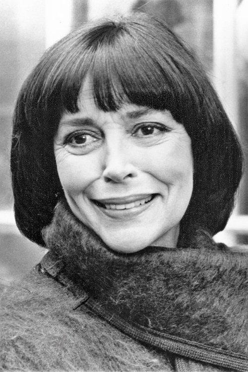 Portrait of actor Gwen Watford