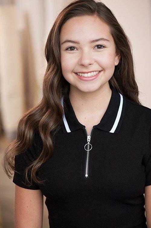 Portrait of actor Taylor Dianne Robinson