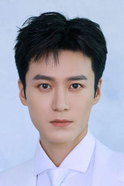 Portrait of actor Mao Zijun