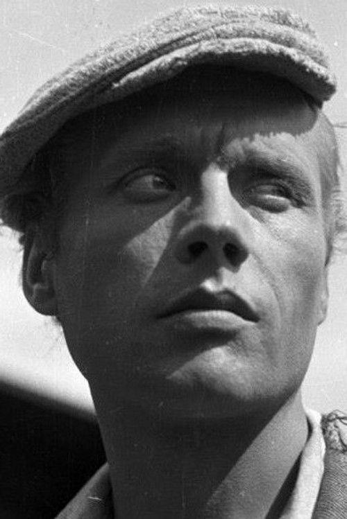 Portrait of actor Stanisław Jasiukiewicz