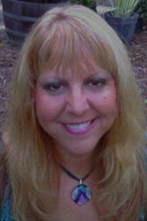 Portrait of actor Melanie Kohn