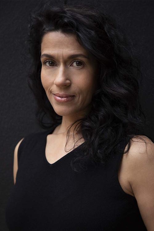 Portrait of actor Lavínia Moreira