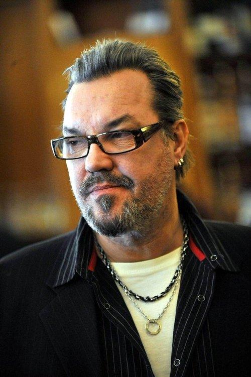 Portrait of actor Juha Veijonen