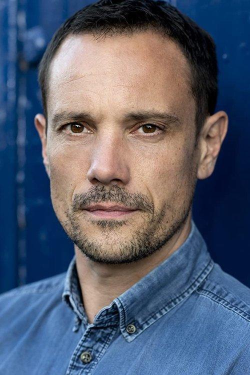 Portrait of actor Duncan Pow