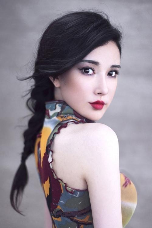 Portrait of actor Siran Ge