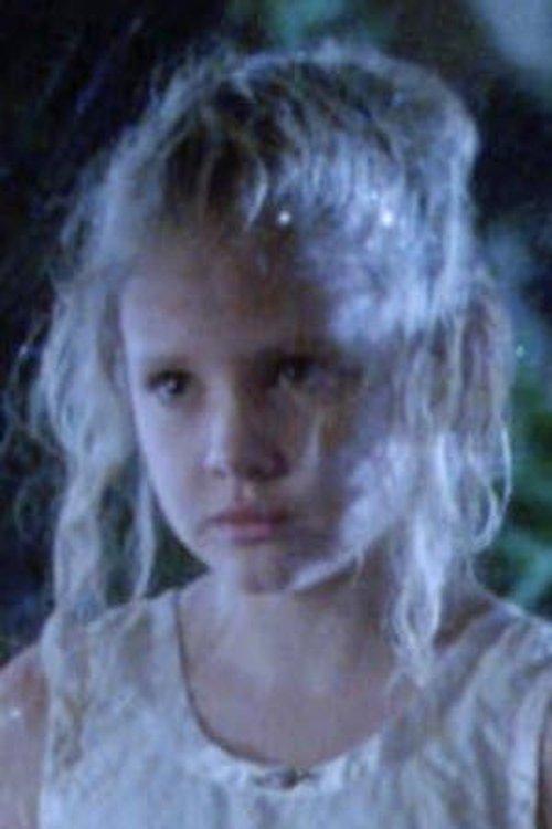 Portrait of actor Candace Hutson