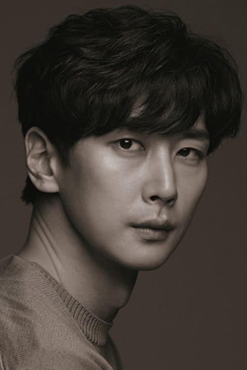 Portrait of actor Shim Ji-ho