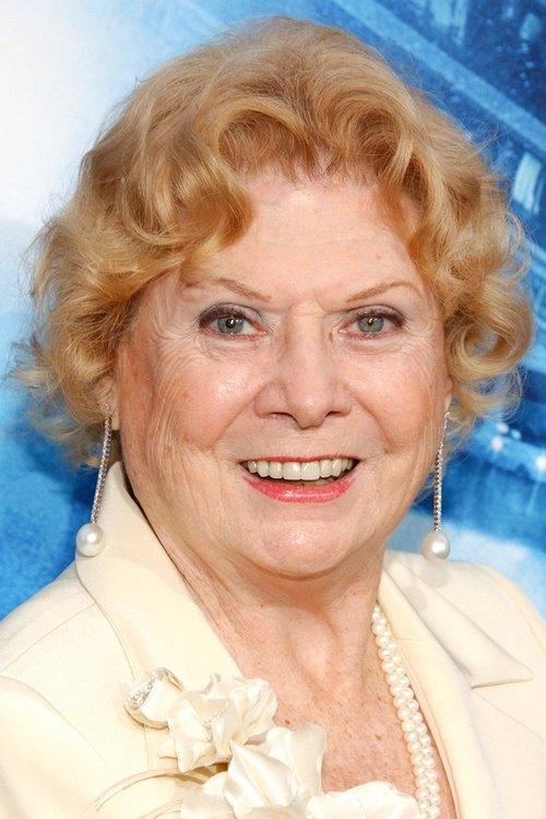 Portrait of actor Sheila Allen