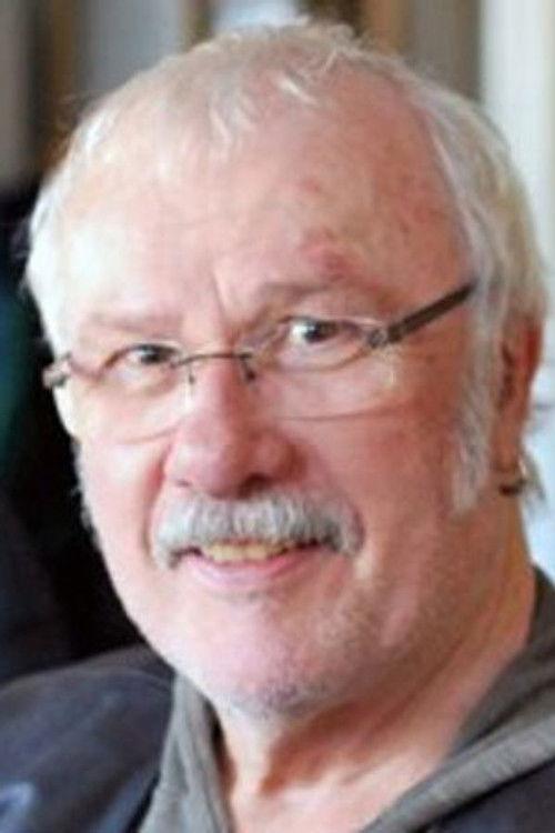 Portrait of actor Dan Hennessey