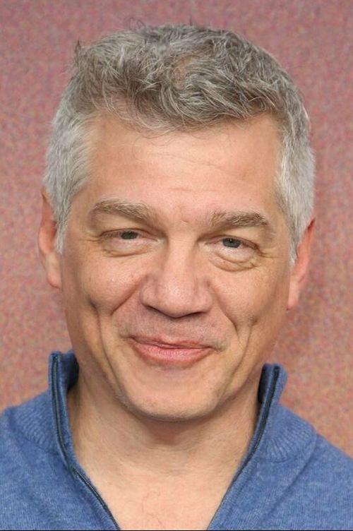 Portrait of actor Matthew Glave