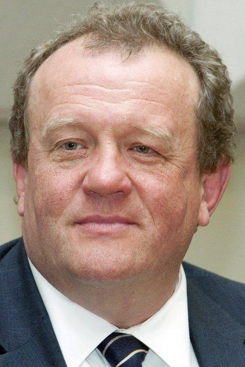 Portrait of actor Eric Keenleyside