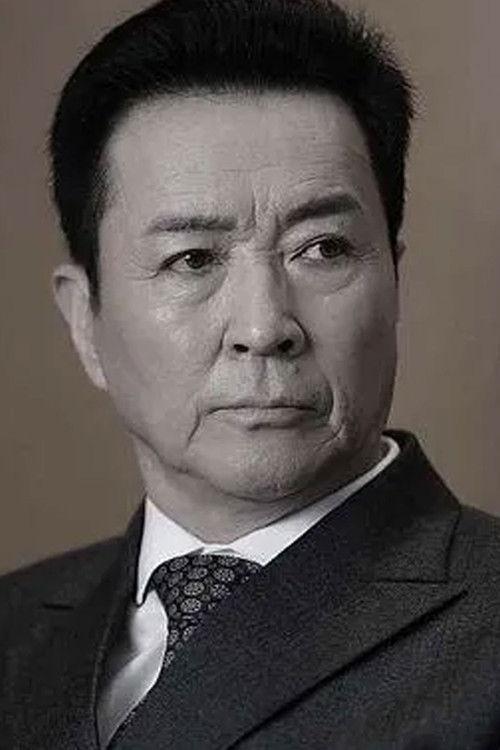 Portrait of actor Wen Haibo